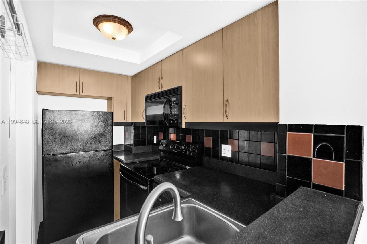 2951 S Bayshore Dr , Unit 1012, Miami, FL 33133 Photo