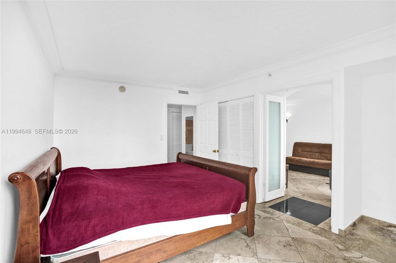 2951 S Bayshore Dr , Unit 1012, Miami, FL 33133 Photo