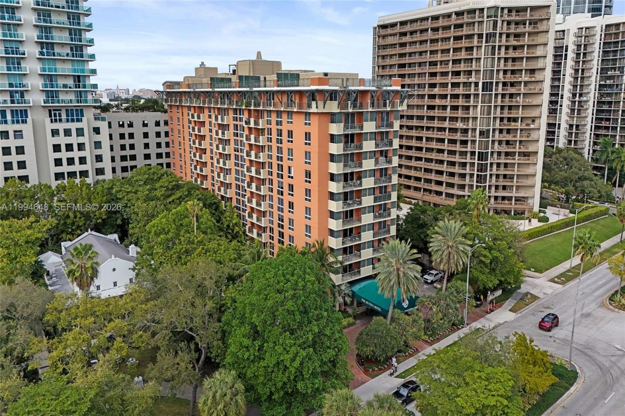 2951 S Bayshore Dr , Unit 1012, Miami, FL 33133 Photo