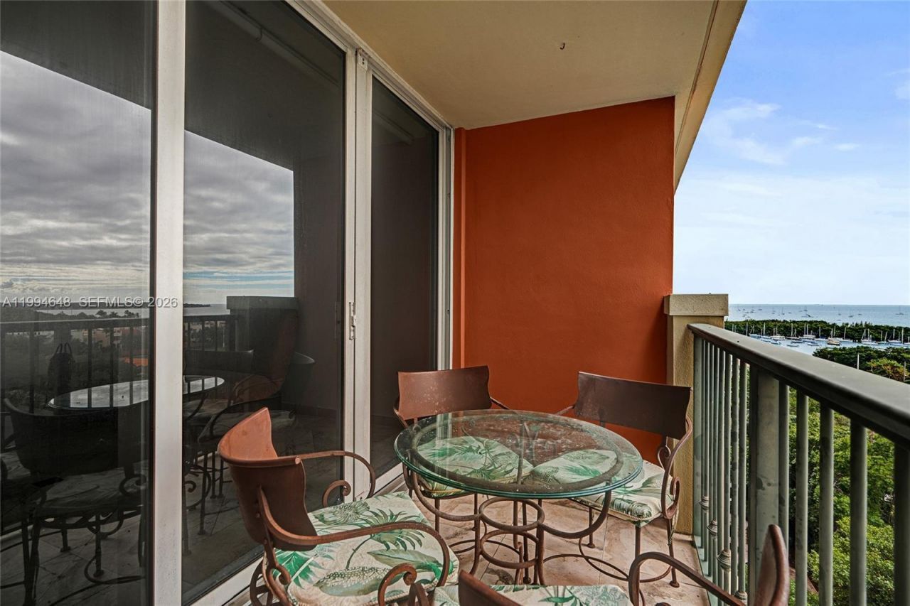 2951 S Bayshore Dr , Unit 1012, Miami, FL 33133 Photo