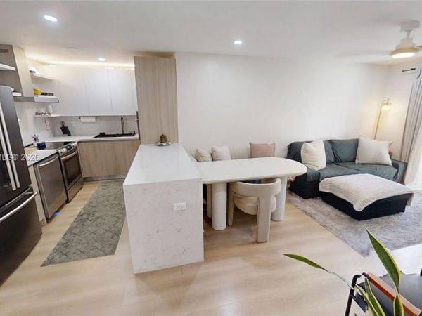 1519 Drexel Ave , Unit 200, Miami Beach, FL 33139