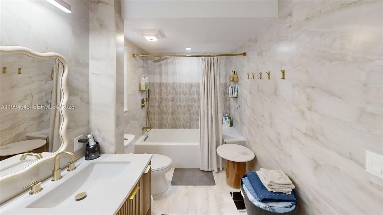 1519 Drexel Ave , Unit 200, Miami Beach, FL 33139 Photo