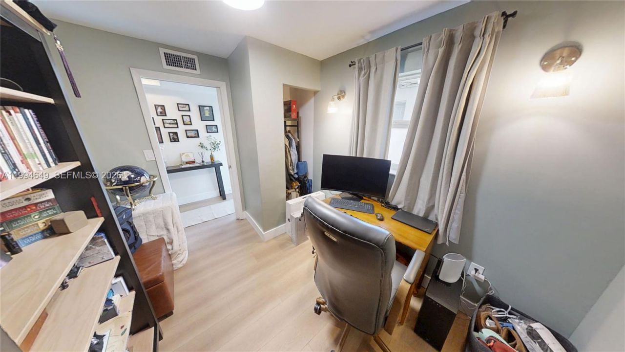 1519 Drexel Ave , Unit 200, Miami Beach, FL 33139 Photo