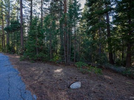 1946 Osage Circle, South Lake Tahoe, CA 96150 Photo