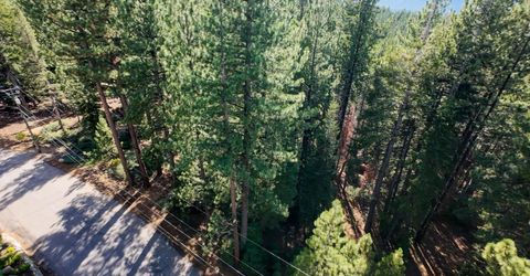 1952 Osage Circle, South Lake Tahoe, CA 96150 Photo