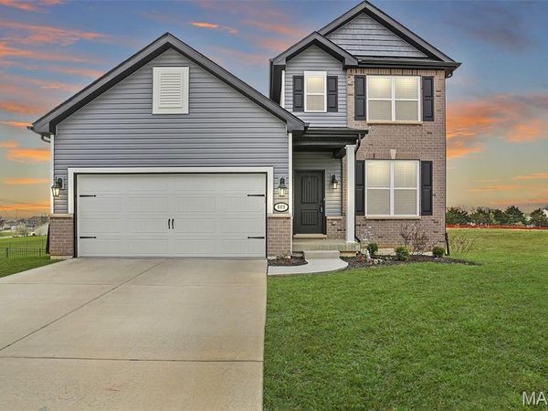 809 Londonbury Court, Wentzville, MO 63385