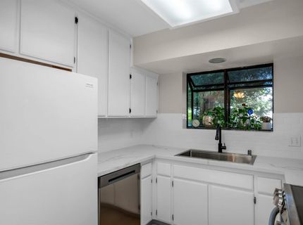 3661 Gold Creek Ln, Sacramento, CA 95827 Photo