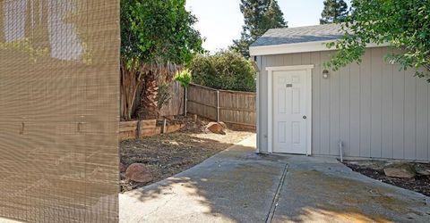 3661 Gold Creek Ln, Sacramento, CA 95827 Photo