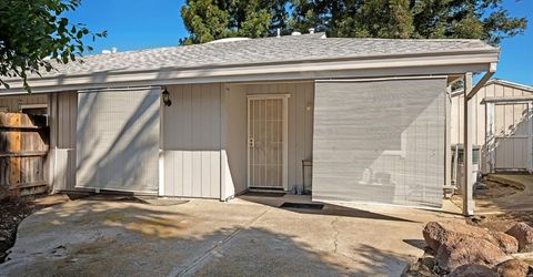 3661 Gold Creek Ln, Sacramento, CA 95827 Photo