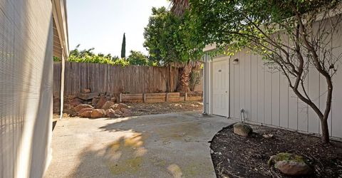 3661 Gold Creek Ln, Sacramento, CA 95827 Photo