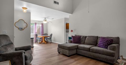 3661 Gold Creek Ln, Sacramento, CA 95827 Photo