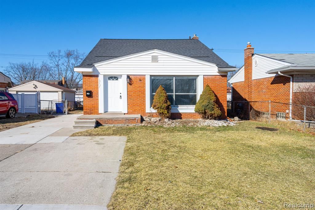 18327 E 13 Mile Road , Fraser, MI 48026 Main Photo