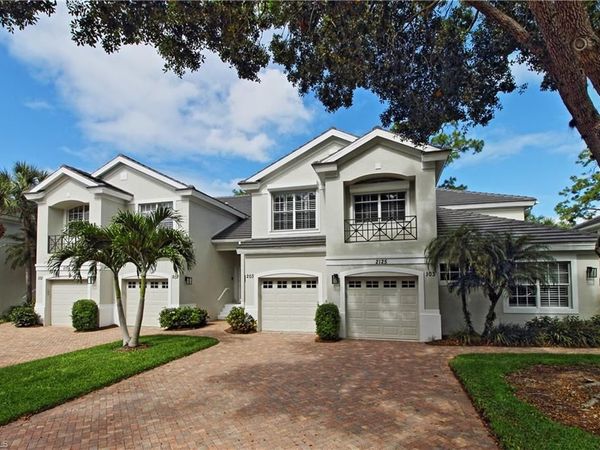 2125 Aberdeen LN , Unit 4, NAPLES, FL 34109