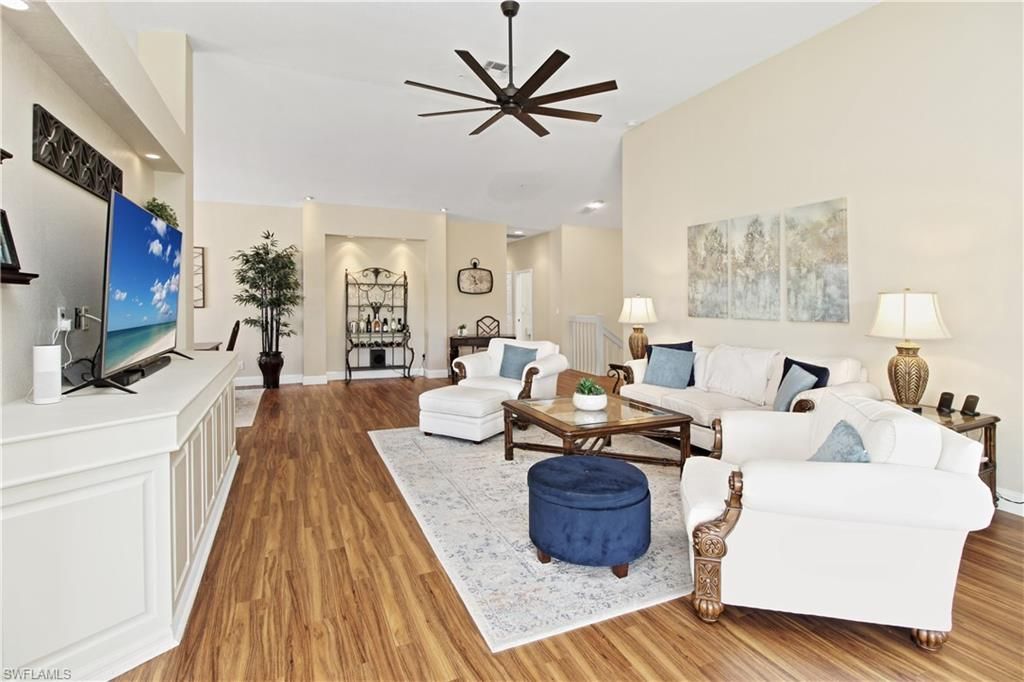 2125 Aberdeen Ln, Unit 4-203, Naples, FL 34109 Photo