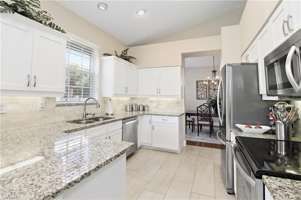2125 Aberdeen Ln, Unit 4-203, Naples, FL 34109 Photo