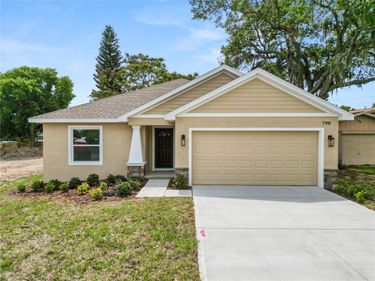 790 EAGLE AVENUE E, EAGLE LAKE, FL 33839