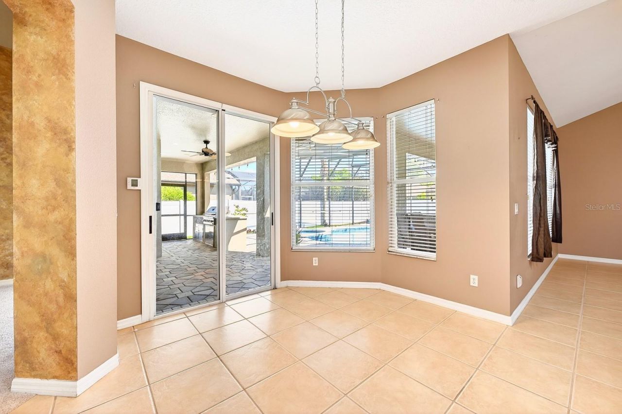 3965 Emerald Estates Circle, Apopka, FL 32703 Photo