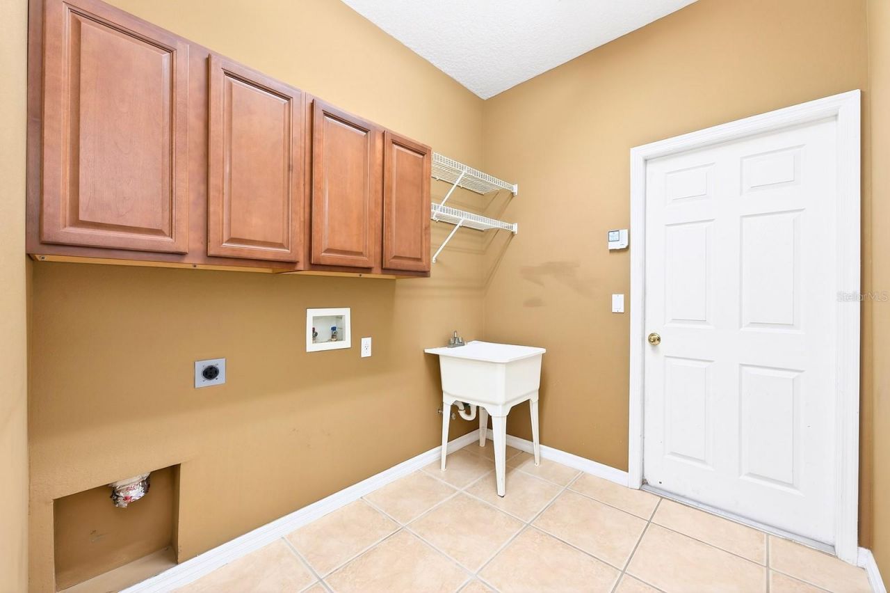 3965 Emerald Estates Circle, Apopka, FL 32703 Photo