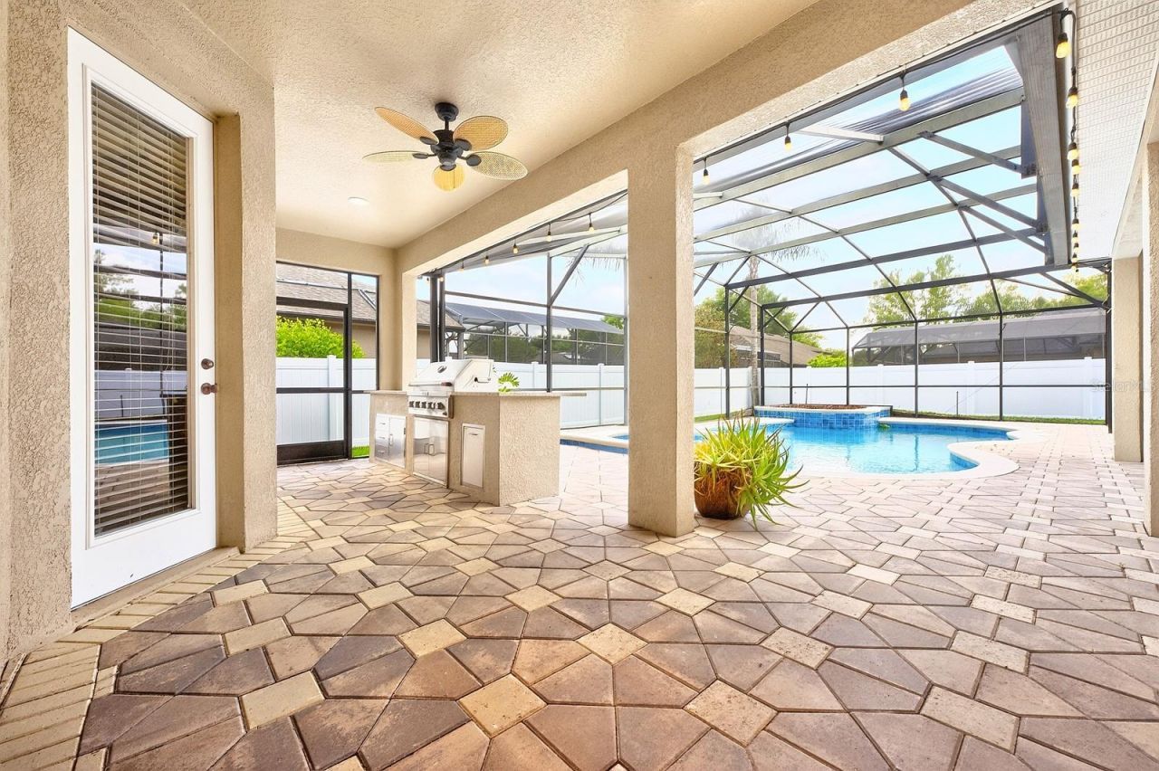 3965 Emerald Estates Circle, Apopka, FL 32703 Photo