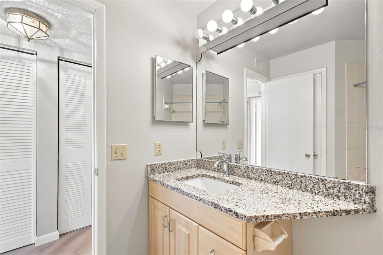 6000 Bahia Del Mar Circle, Unit 134, Saint Petersburg, FL 33715 Photo
