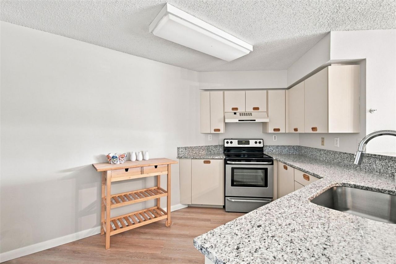 6000 Bahia Del Mar Circle, Unit 134, Saint Petersburg, FL 33715 Photo