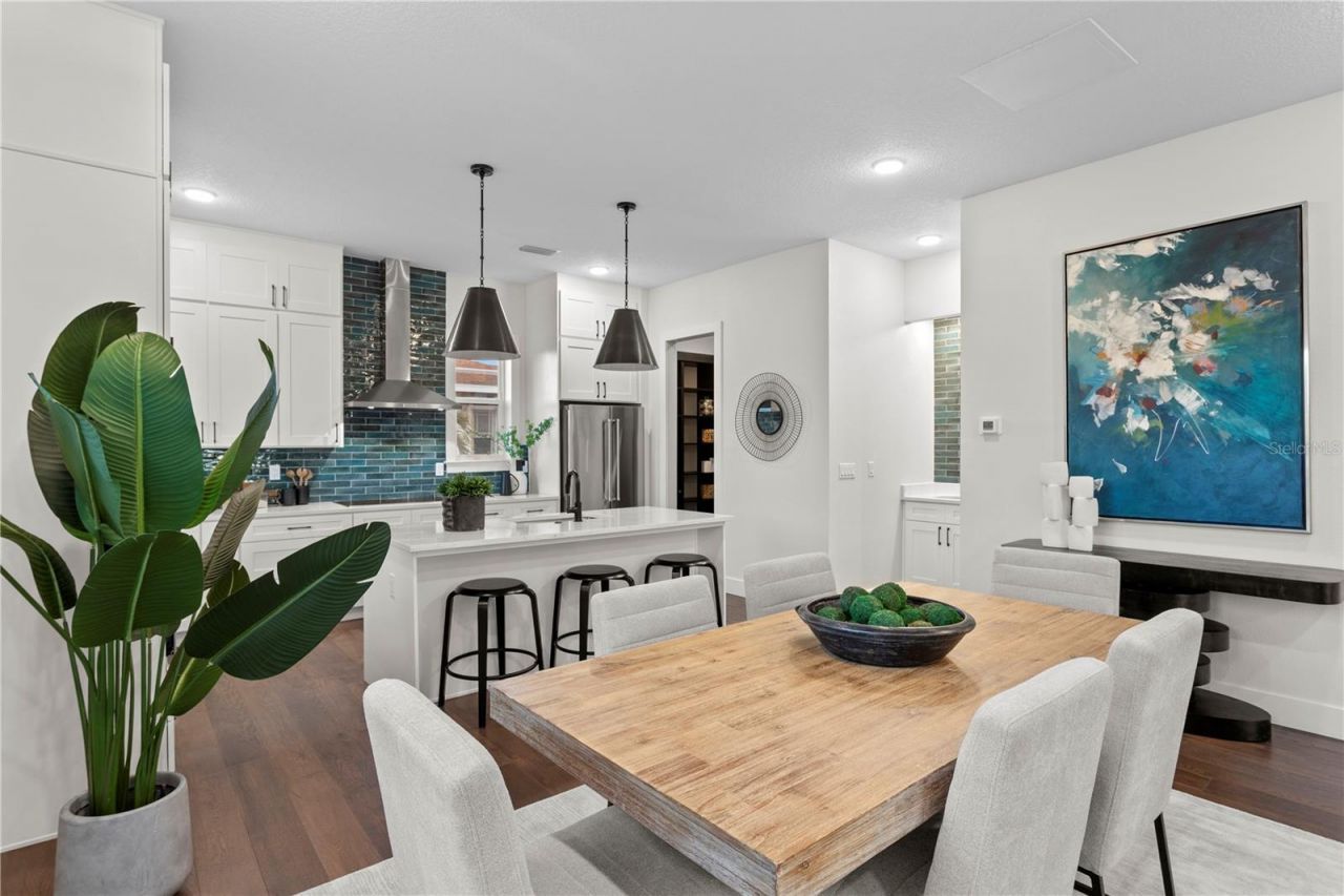 40 64th Street S, Unit 1, Saint Petersburg, FL 33707 Photo