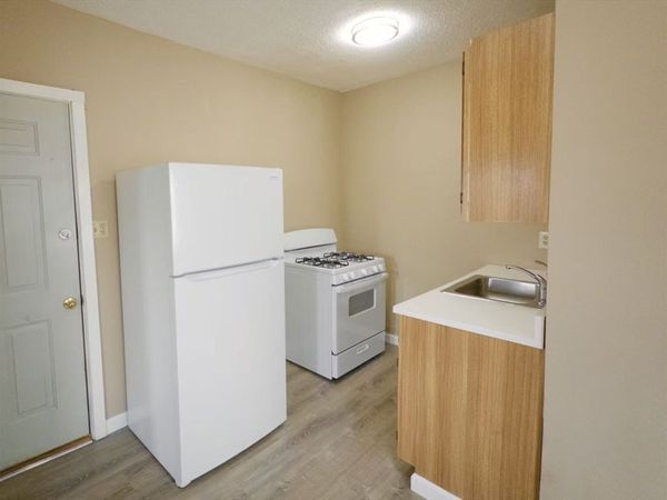25 Oakland Ave, Unit 3F, Everett, MA 02149
