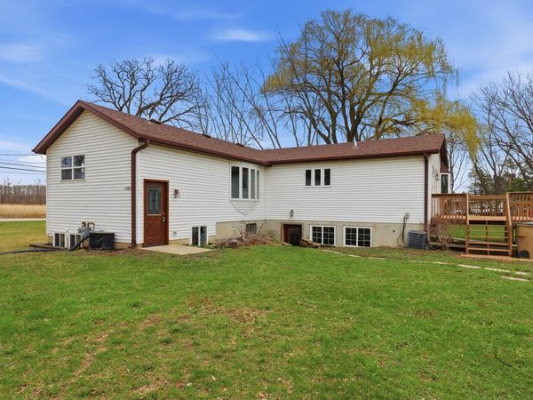 10415 22nd AVENUE, Pleasant Prairie, WI 53158