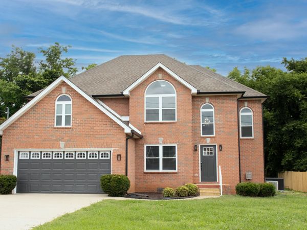 633 Glenties Dr , Smyrna, TN 37167