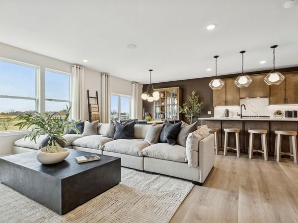 3730 Holbrook Drive , Waconia, MN 55387