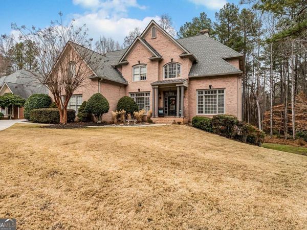 1029 Laurel Grove Court, Suwanee, GA 30024