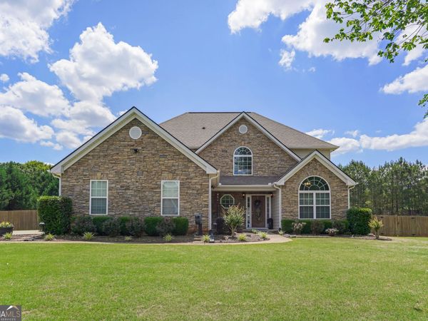 78 Maple Creek Drive, Newnan, GA 30263