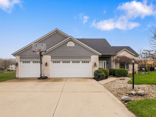 2312 LaForge Lane, Auburn, IN 46706