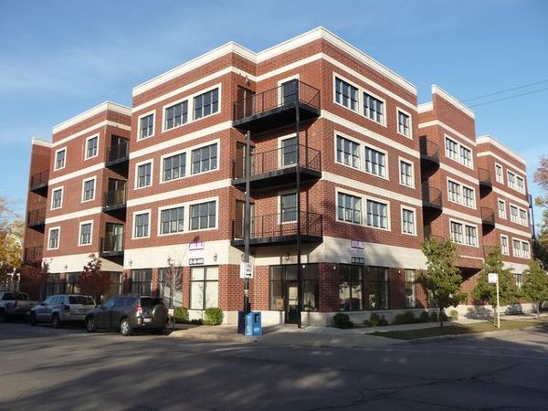 3705 N Kedzie Avenue, Unit 308, Chicago, IL 60618