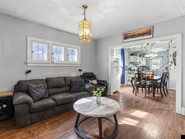 4314 N 39 Street , Omaha, NE 68111