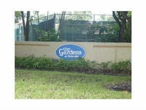 512 Gardens Drive, Unit 103, Pompano Beach, FL 33069
