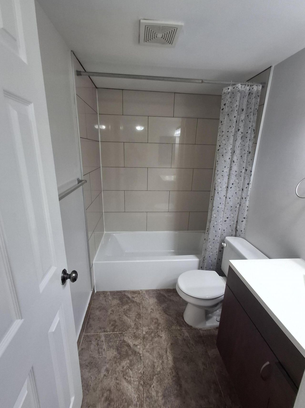 512 Gardens Drive, Unit 103, Pompano Beach, FL 33069 Photo
