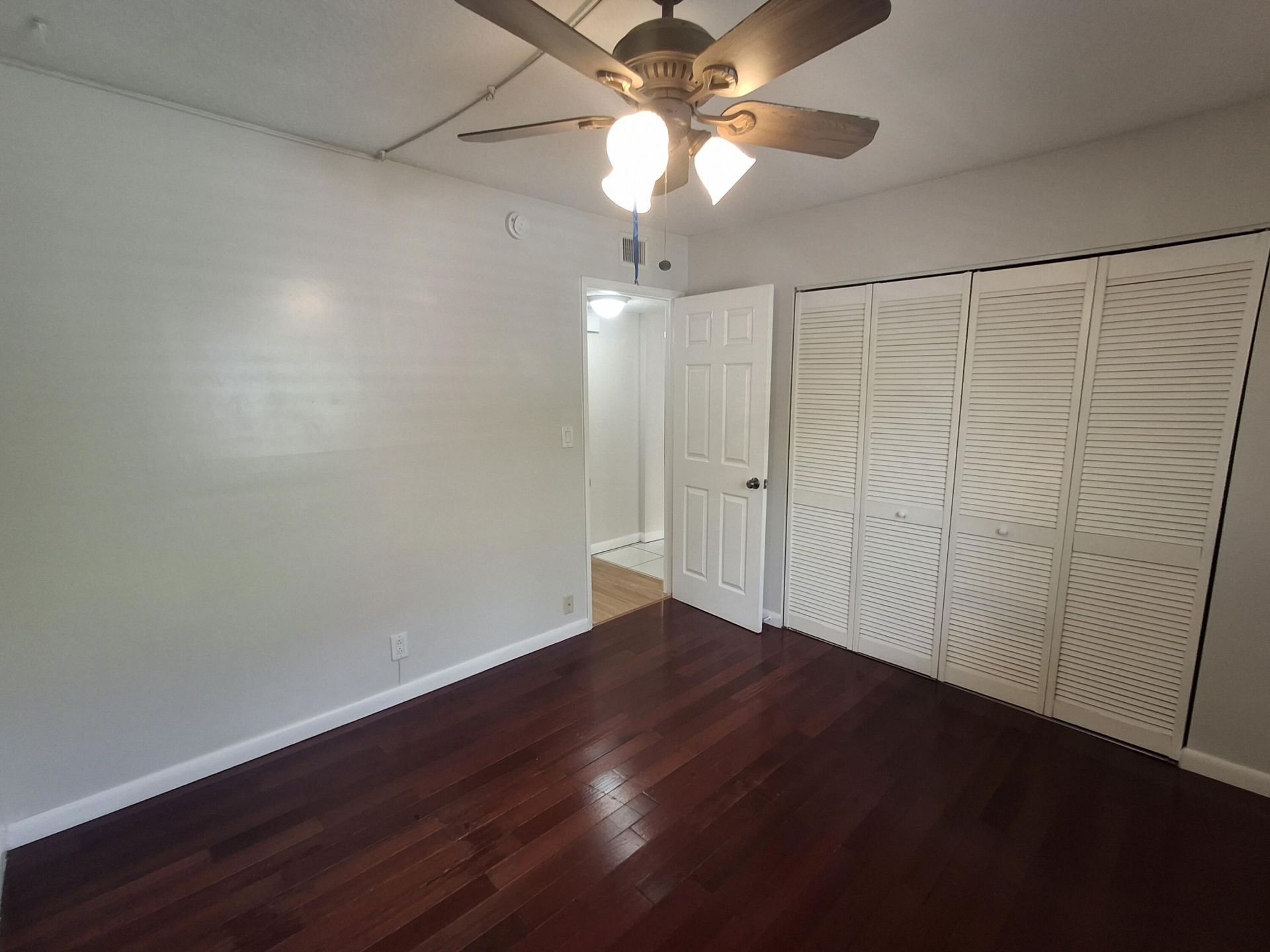 512 Gardens Drive, Unit 103, Pompano Beach, FL 33069 Photo