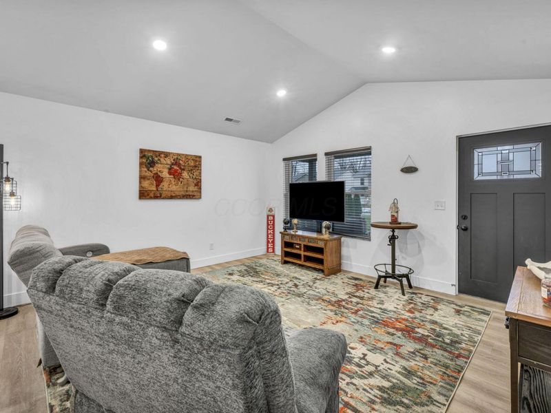 213 Brushwood Drive, Mansfield, OH 44907 Photo 9