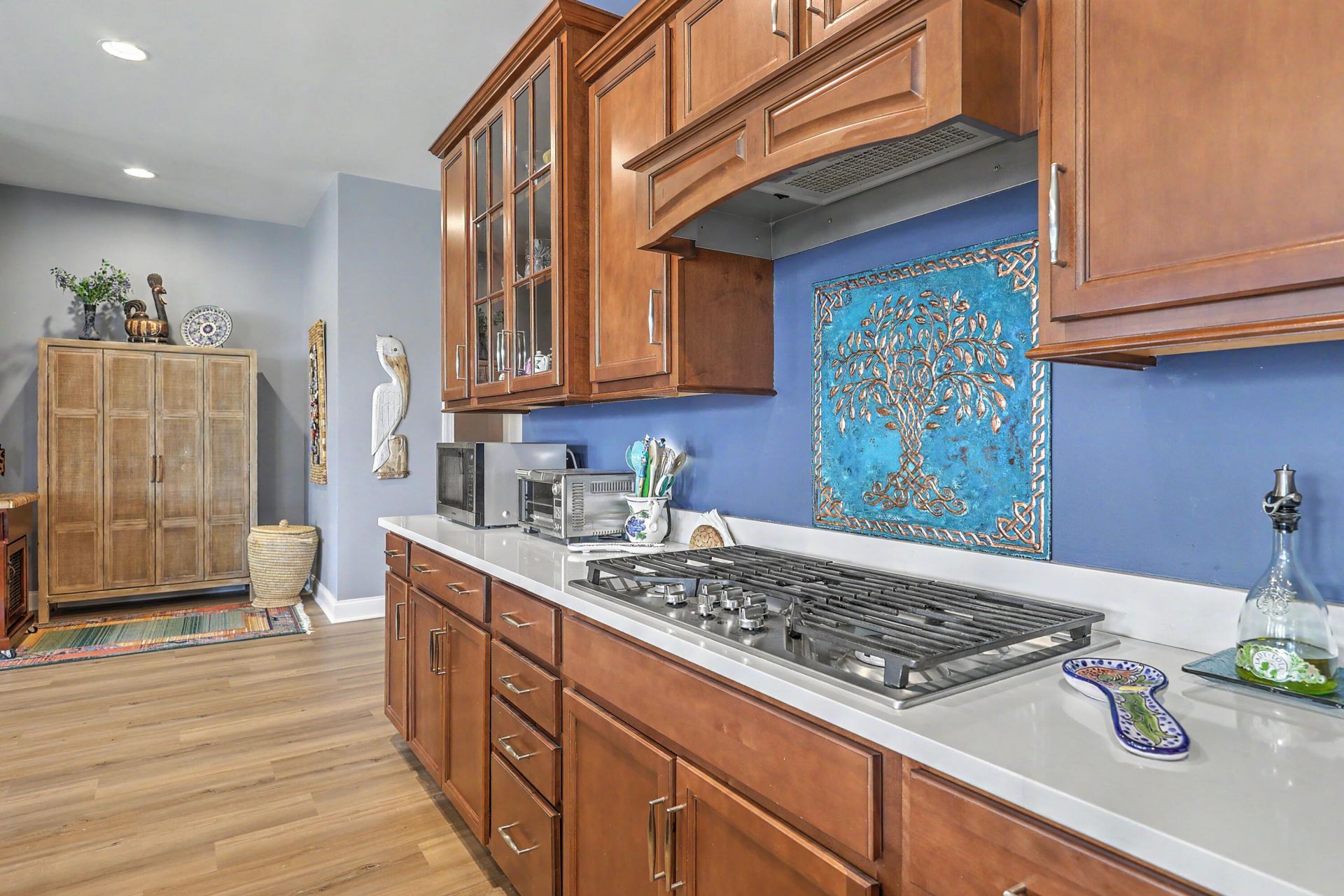563 Four Seasons Boulevard Photo 13