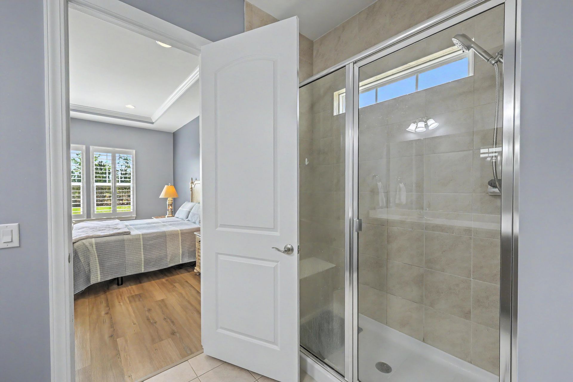 563 Four Seasons Boulevard Photo 24