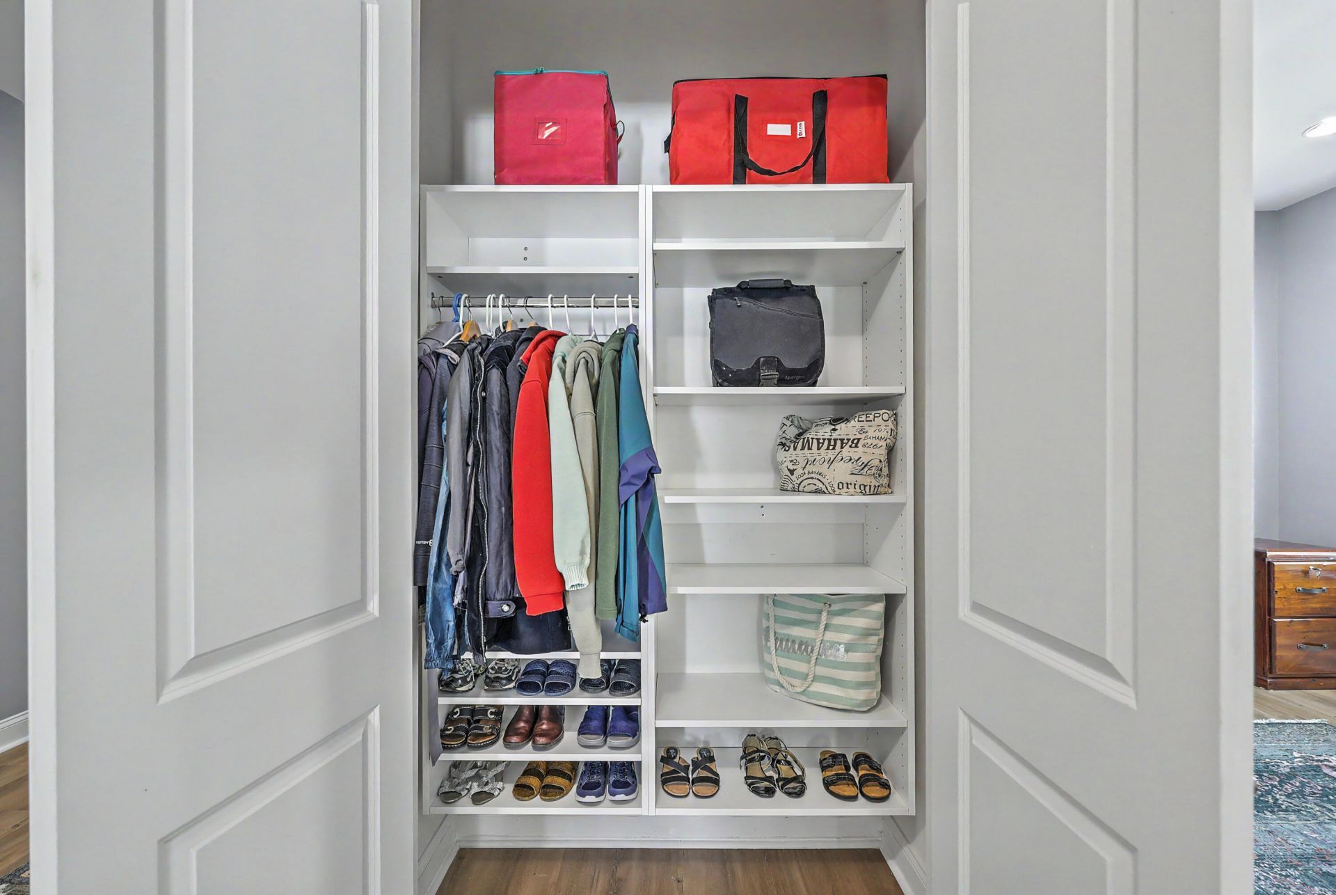 563 Four Seasons Boulevard Photo 26