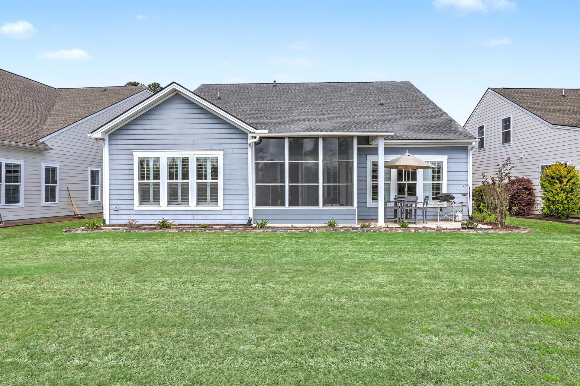 563 Four Seasons Boulevard Photo 36