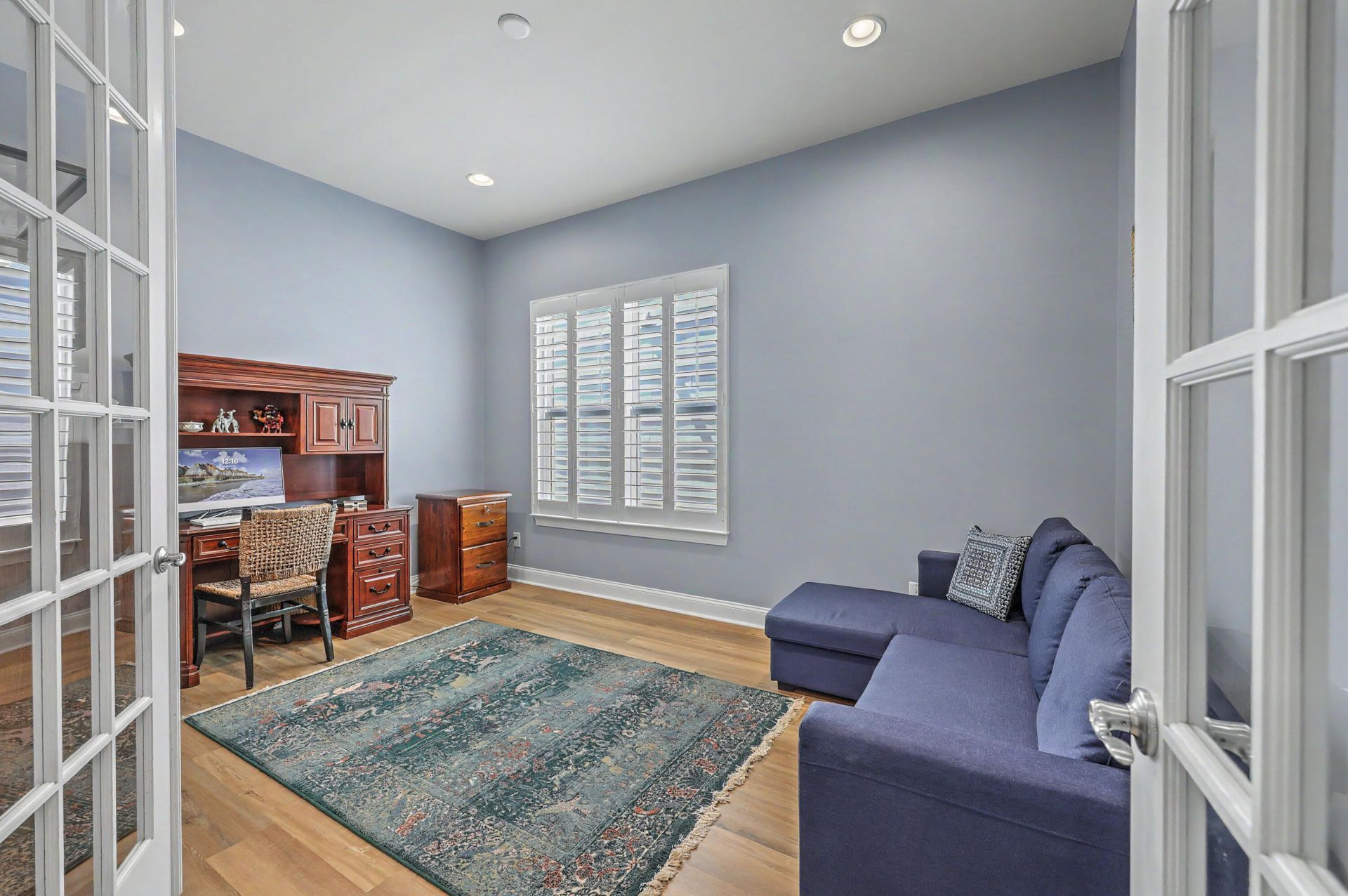 563 Four Seasons Boulevard Photo 5