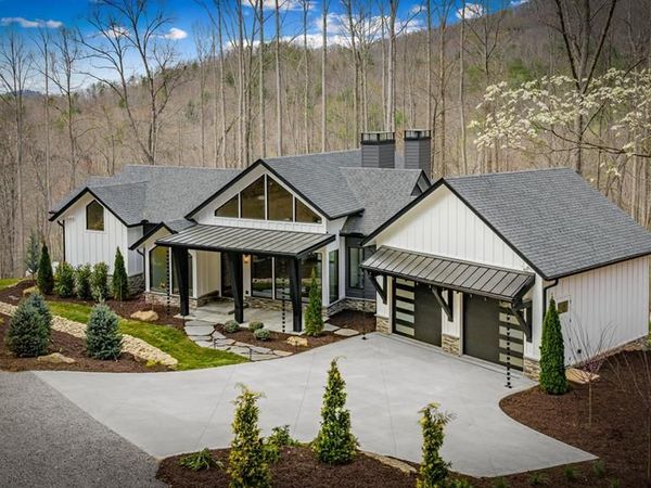 172 Grand Oaks Trail, Morganton, GA 30560