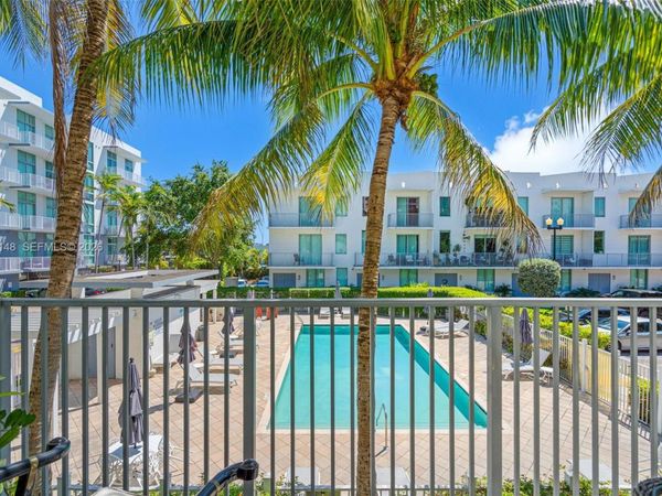 2134 Van Buren St , Unit 306, Hollywood, FL 33020