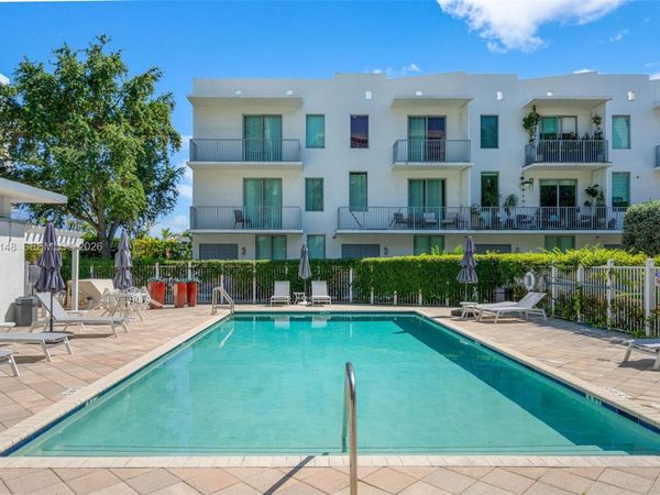 2134 Van Buren St, Unit 306, Hollywood, FL 33020