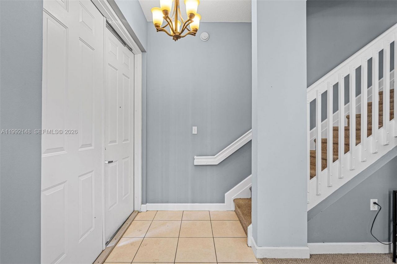 2134 Van Buren St, Unit 306, Hollywood, FL 33020 Photo