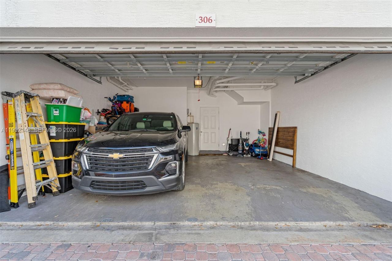 2134 Van Buren St, Unit 306, Hollywood, FL 33020 Photo