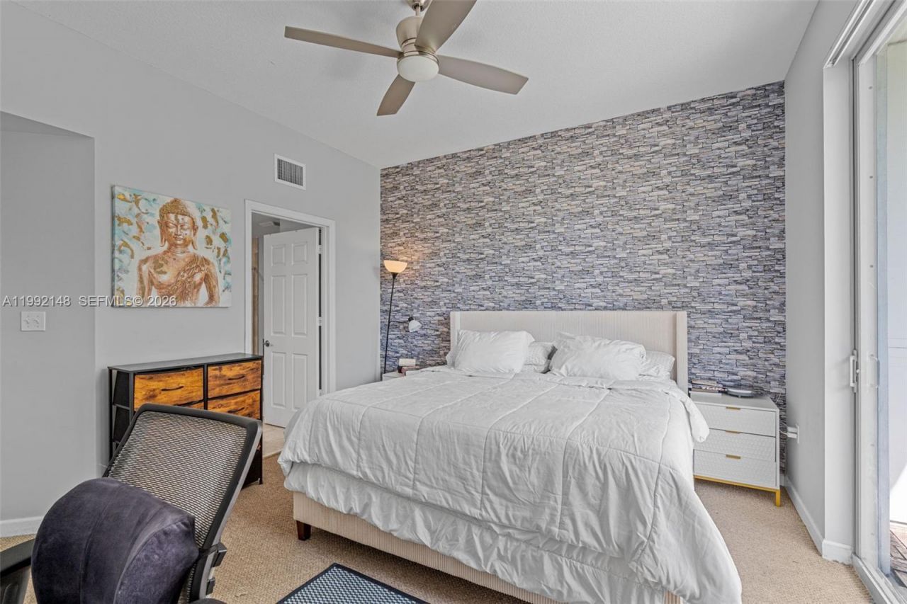 2134 Van Buren St, Unit 306, Hollywood, FL 33020 Photo